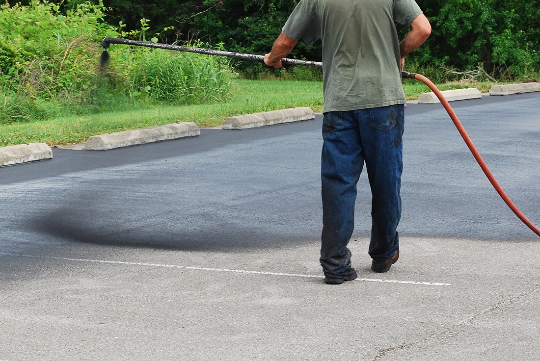 Benefits of Seal Coating a Parking Lot