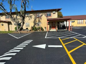 asphalt contractor Hayward CA parking lot repair